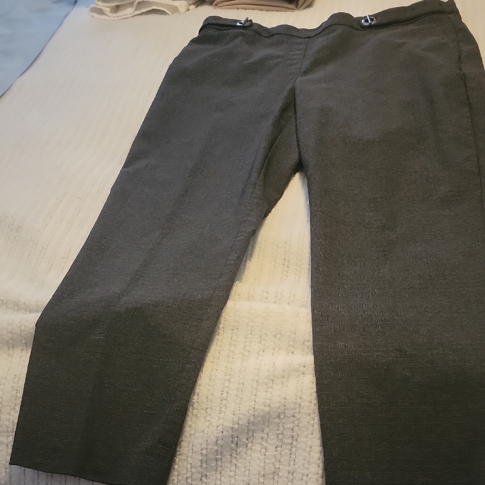 89th & Madison Gray Dress Pants Flat Front